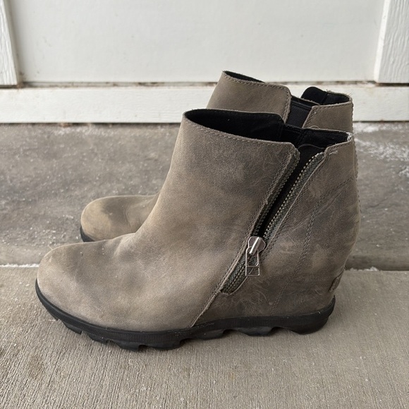 Sorel Women's Joan of Arctic Wedge II Booties Size 8.5 - Picture 1 of 8